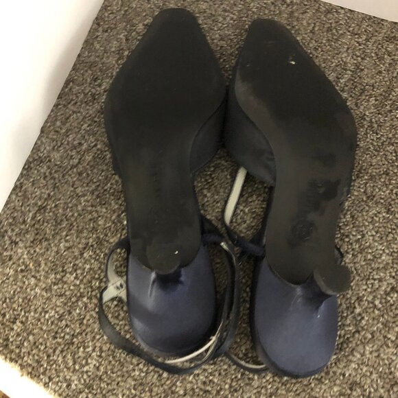 Liz Claiborne Navy Satin Heels - Picture 3 of 4